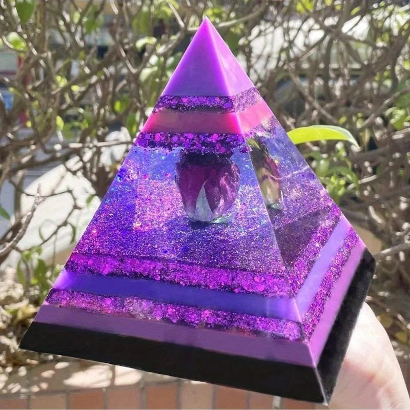 Hign-concerned Silicone Pyramid Molds For Resin 3 Pack Clear Inner Pyramid Molds
